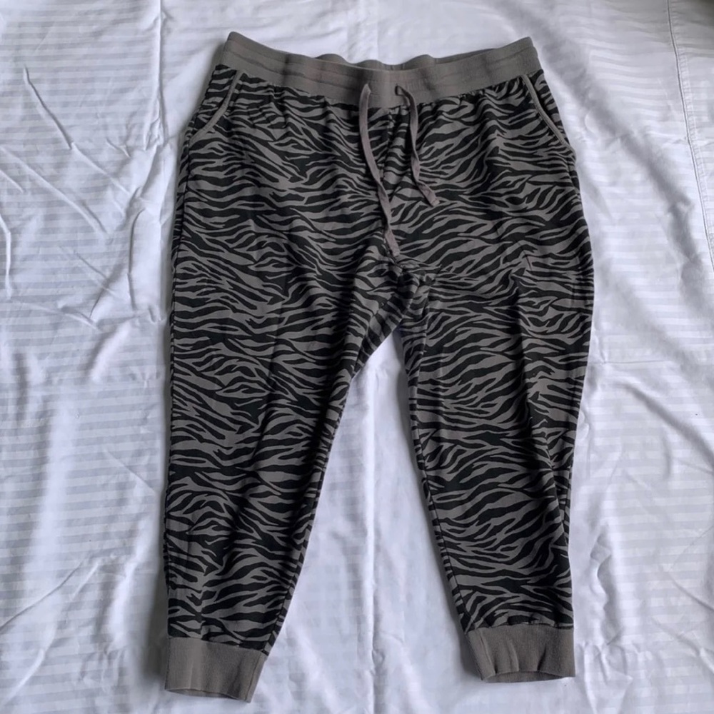 Torrid Cropped Joggers